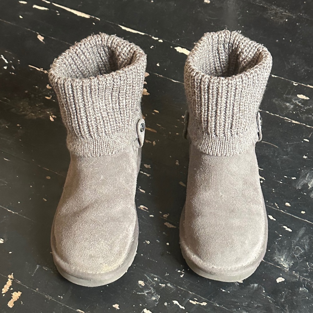 UGG boots, women's size 4/5.5
